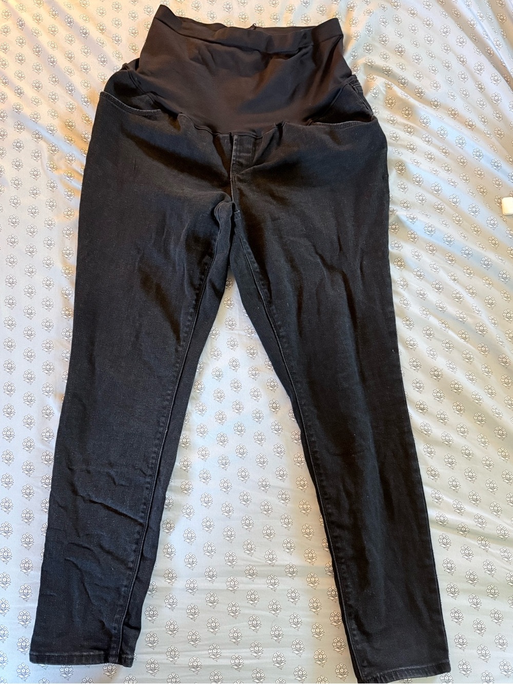 Old Navy Black Maternity WOW SKINNY Full Panel jeans